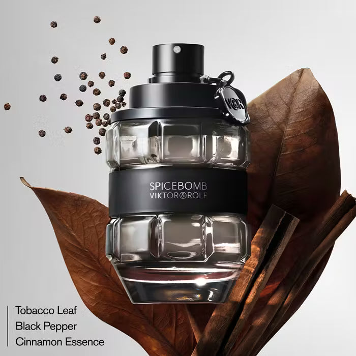 Viktor & Rolf Spicebomb Eau De Toilette Spray